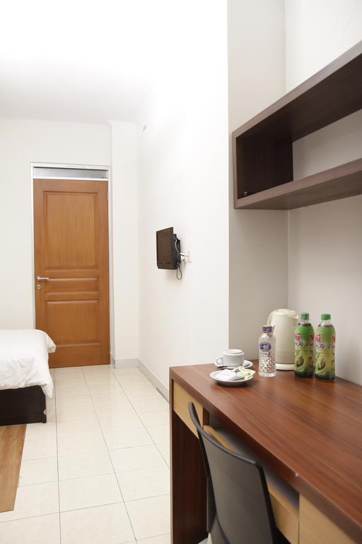 Hotel Lotus Bandung Bilik gambar