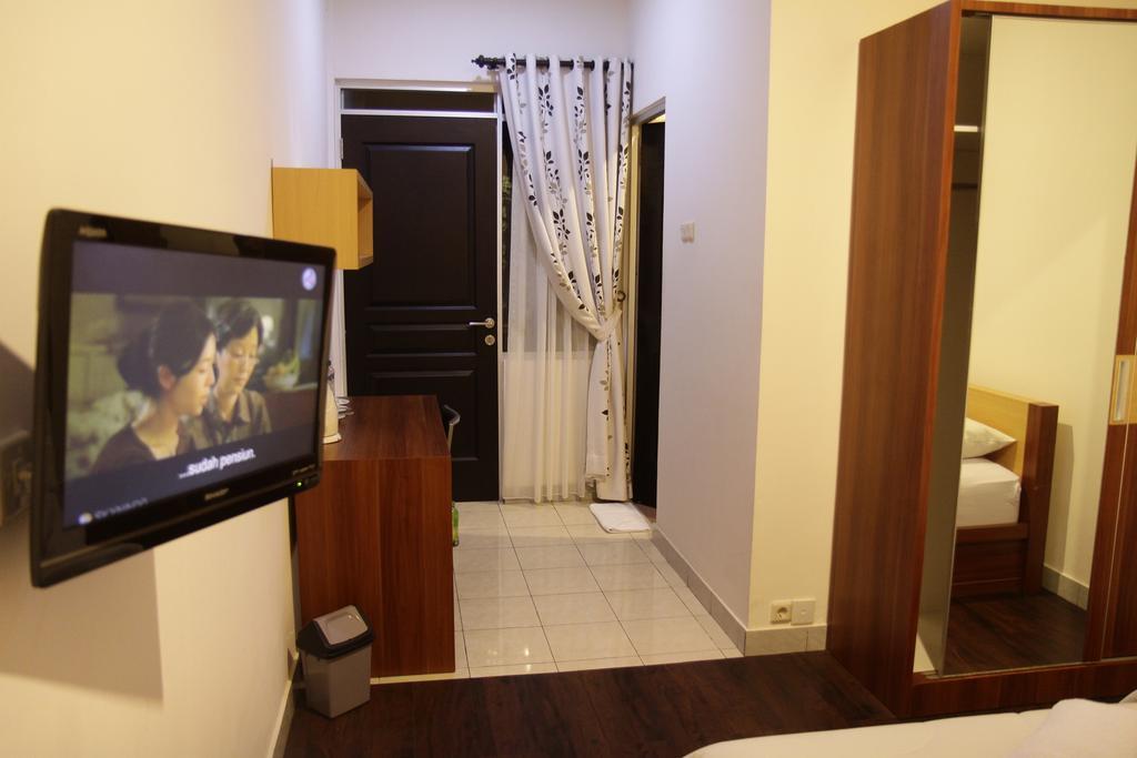 Hotel Lotus Bandung Bilik gambar
